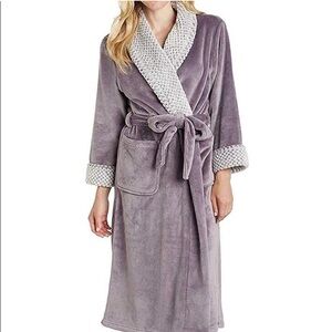 NWT Carole Hocan Robe